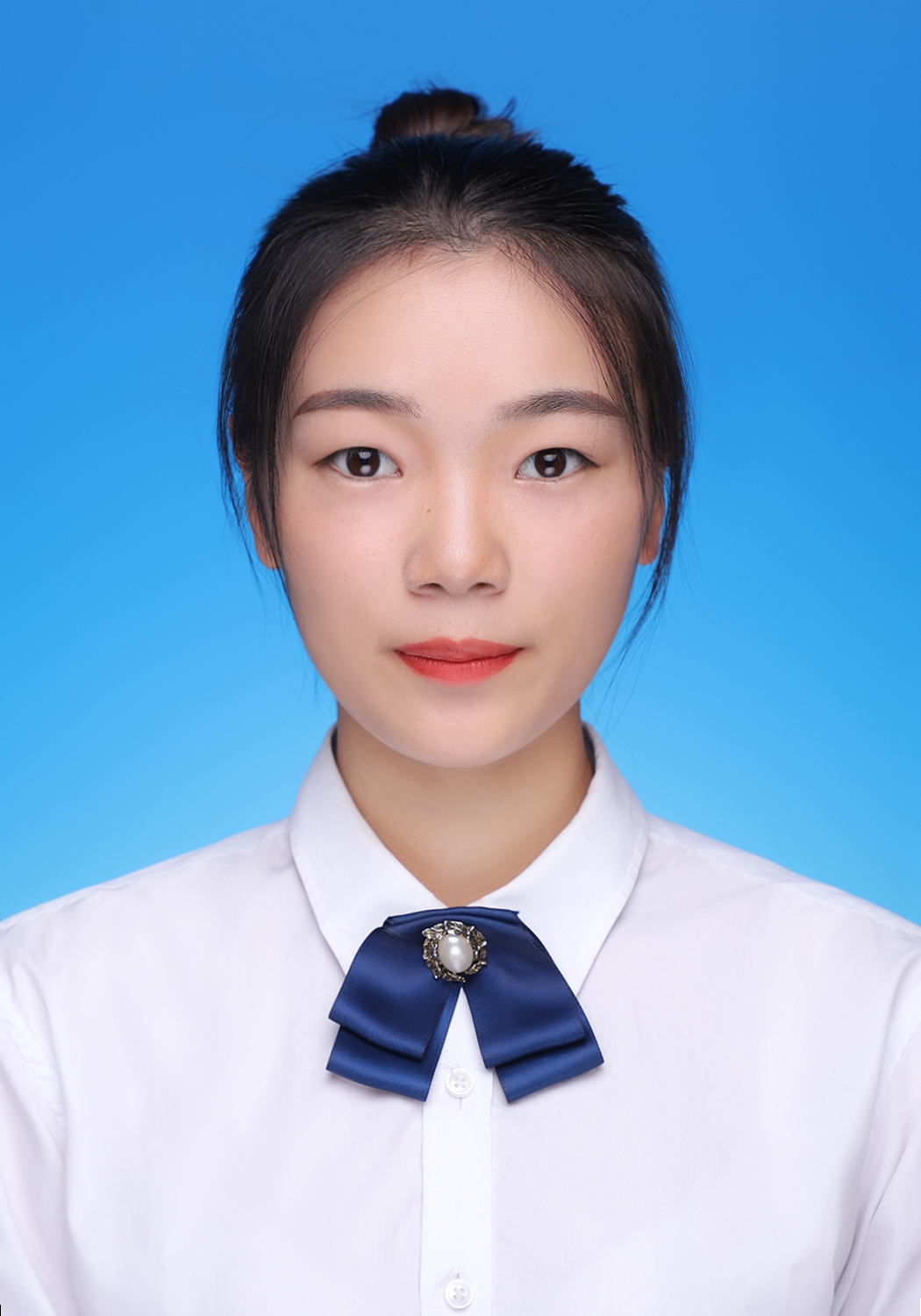 周梦茹(图1)